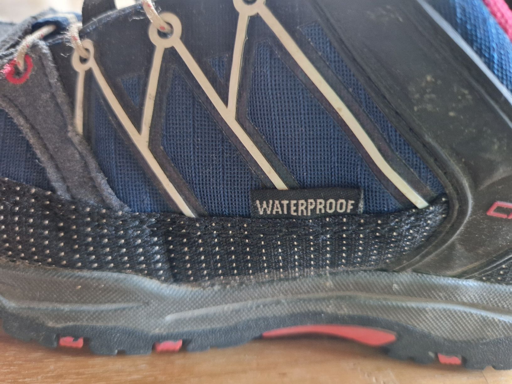 CMP Scarpe per ragazze: CMP Wanderschuhe, Gr. 35, wasserfest, Top Zustand! – Usato da Niederscherli venduto da 20sydney02 3
