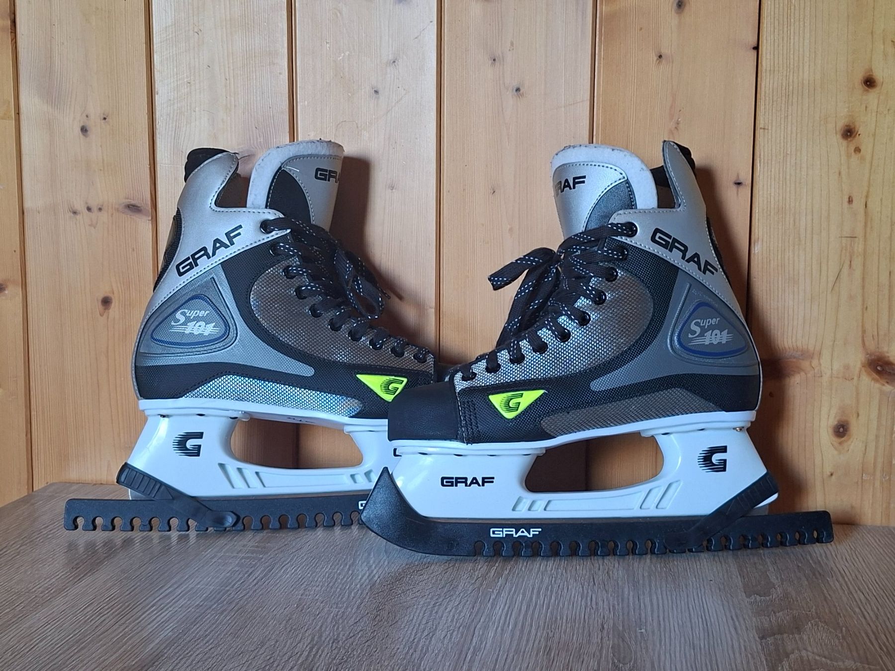 Graf Pattini da ghiaccio: Patin d hockey taille 43 – Usato da Dorénaz venduto da did_cc7v 1