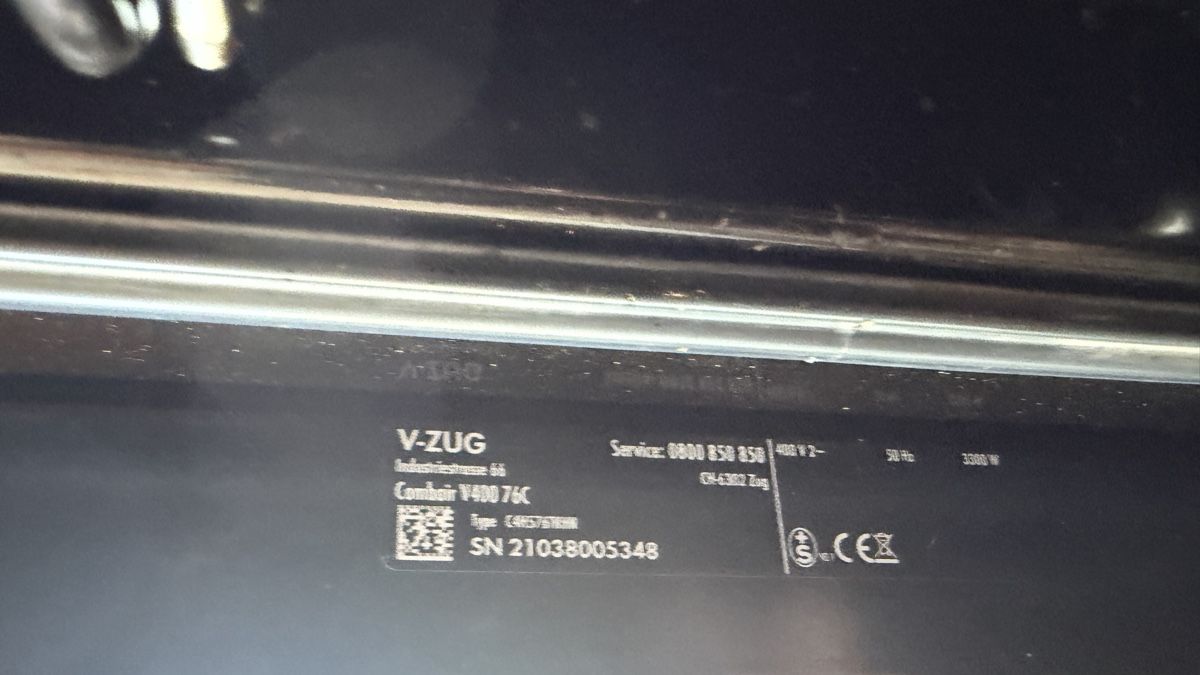 V-Zug Forni: V‑ZUG Einbaubackofen mit Wärmeschublade – Usato da Konolfingen venduto da bac_hgq7 2