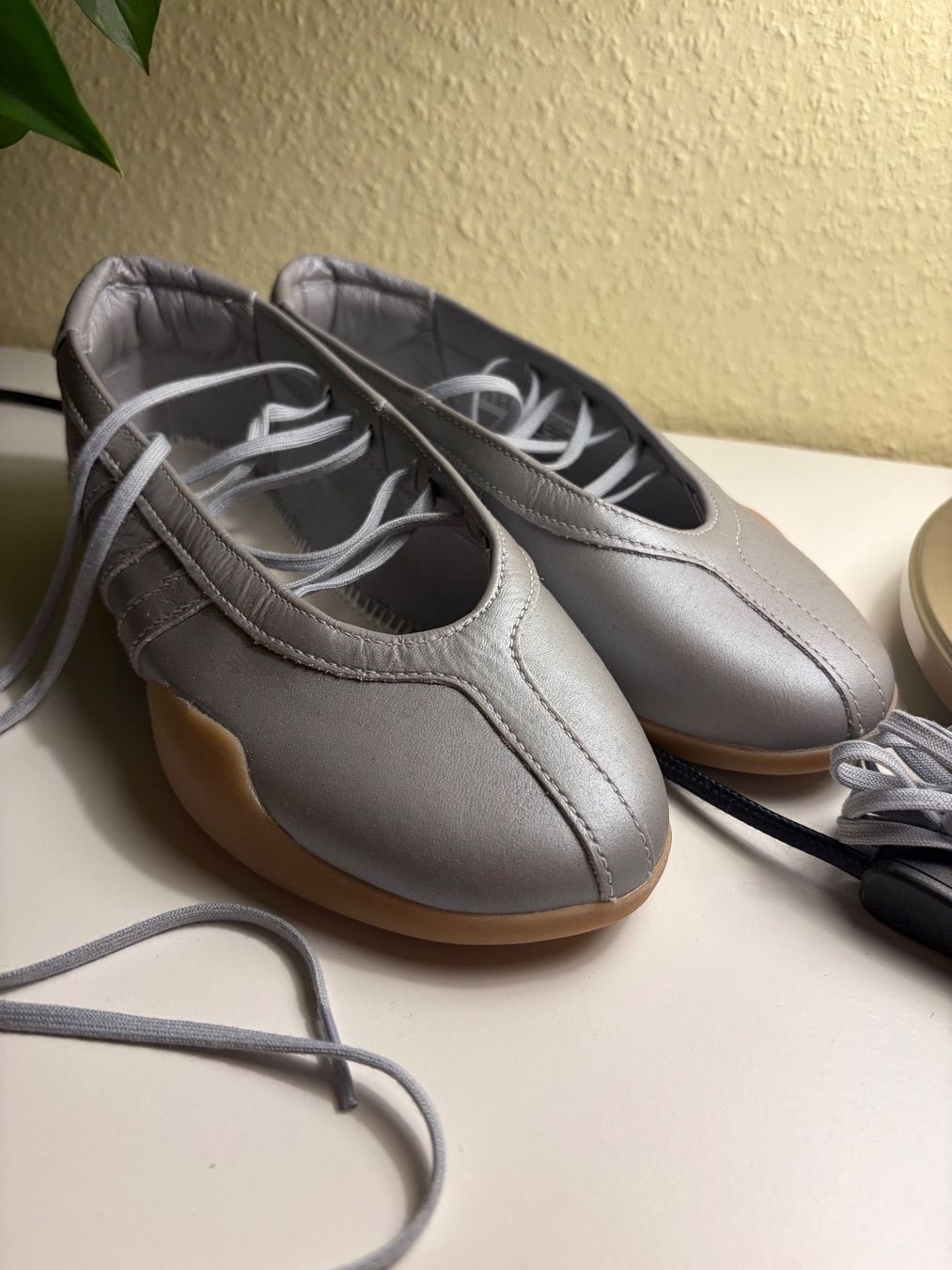 Adidas Scarpe da donna: Adidas Ballerina Schuhe – Nuovo (secondo la descrizione) da Basel venduto da pau_w9yw