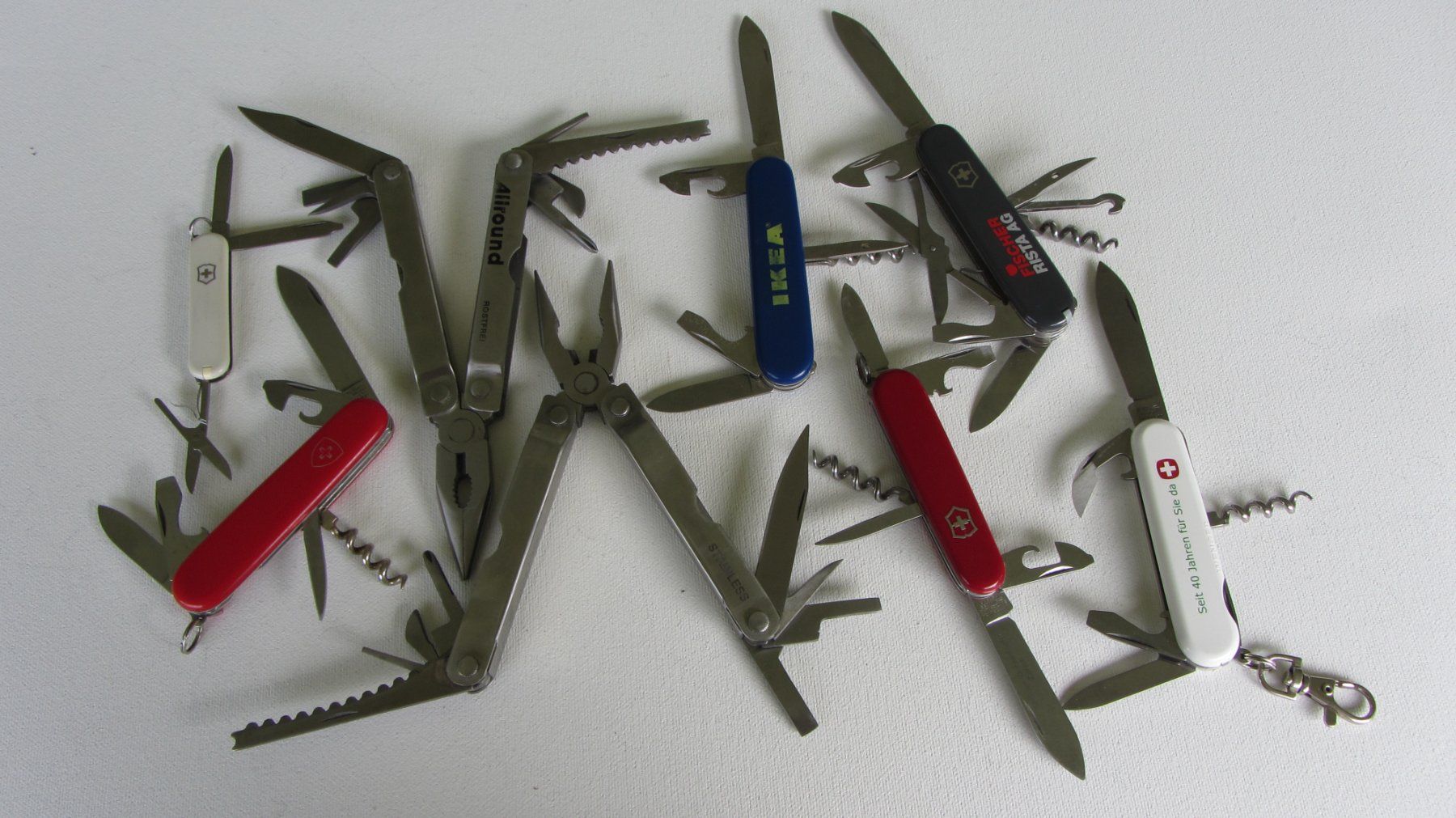 Victorinox Taschenmesser: Schweizer Taschenmesser / Multitools Konvolut gut erhalte... – Gebraucht aus Dietikon von Manfi49 1