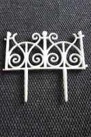nostalgischer Stecker Rankgitter Garten Deko Guss weiss