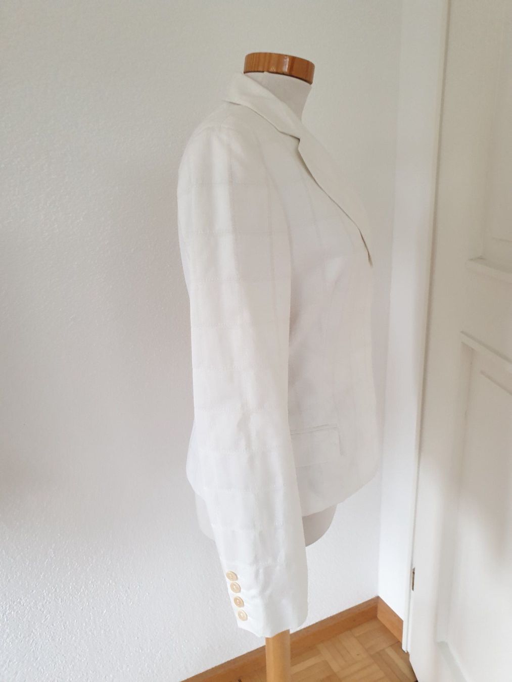 Versace Jacken: Versace Versus Sommerblazer Gr. 34 – Gebraucht aus Bottmingen von sandy_2 4