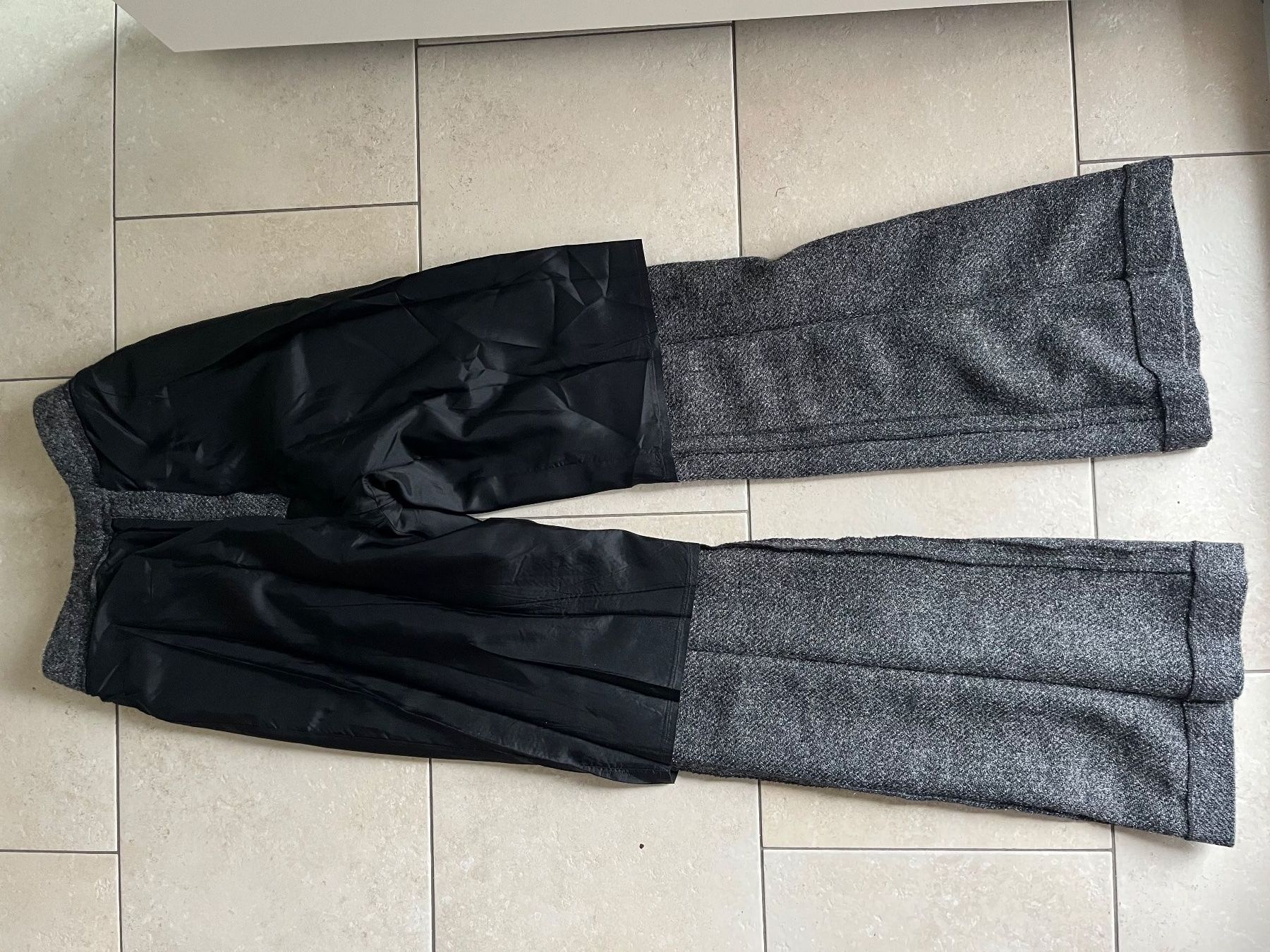Pantaloni: paco rabanne Hose – Usato da Cham venduto da SPORTSMOTION 4