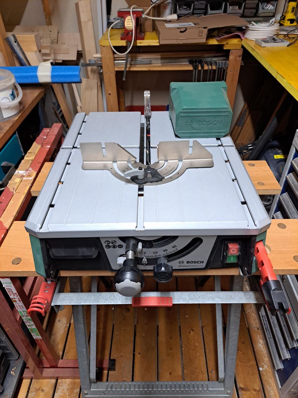 Bosch Sägen: Bosch Advanced Table Cut 52 - die kleinste Tisch-Kettensäge – Gebraucht aus Hefenhofen von Tino2803 1