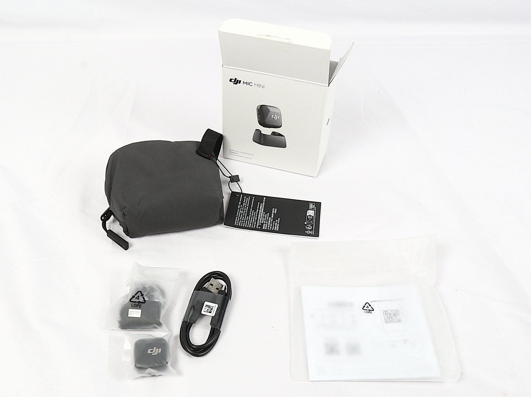 Autres accessoires: DJI Mic-MiniTransmitter(infinity Black) – Neuf (Voir description) à Steinen par Restwert_Steinen