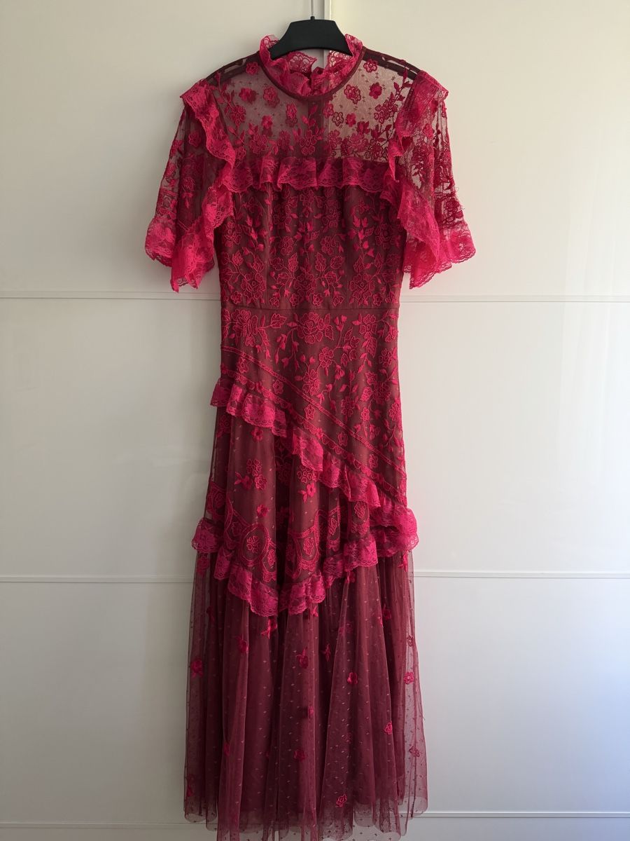 Robes: Needle & Thread Kleid, Gr. 34, Beerenton, Spitze, Neu! – Neuf (Voir description) à Winterthur par marisole4