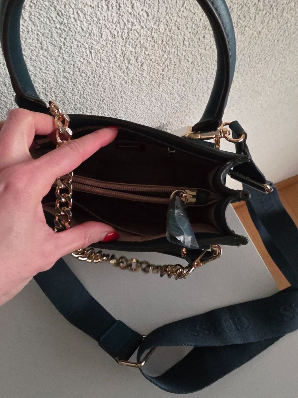 Guess Borse da donna: GUESS Handtasche – Nuovo e nell'imballaggio originale da Kloten venduto da Suggus02 7