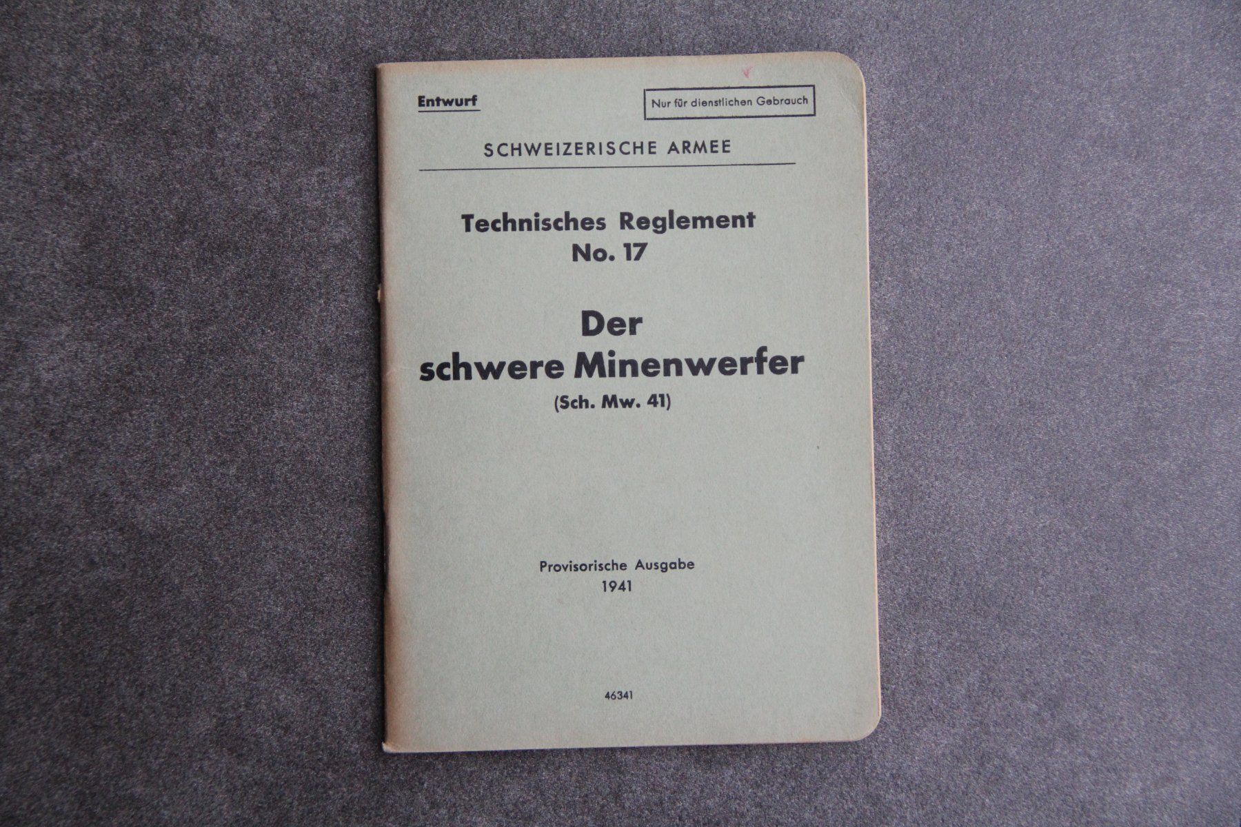 Bücher: Schwere Minenwerfer 41, Tech. Reglement T 17 – Gebraucht aus Belp von Tomsek