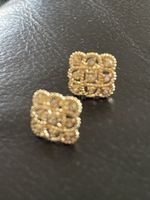 Clous d’oreilles plaqués 1,5 cm X 1,5 cm pierres zircons