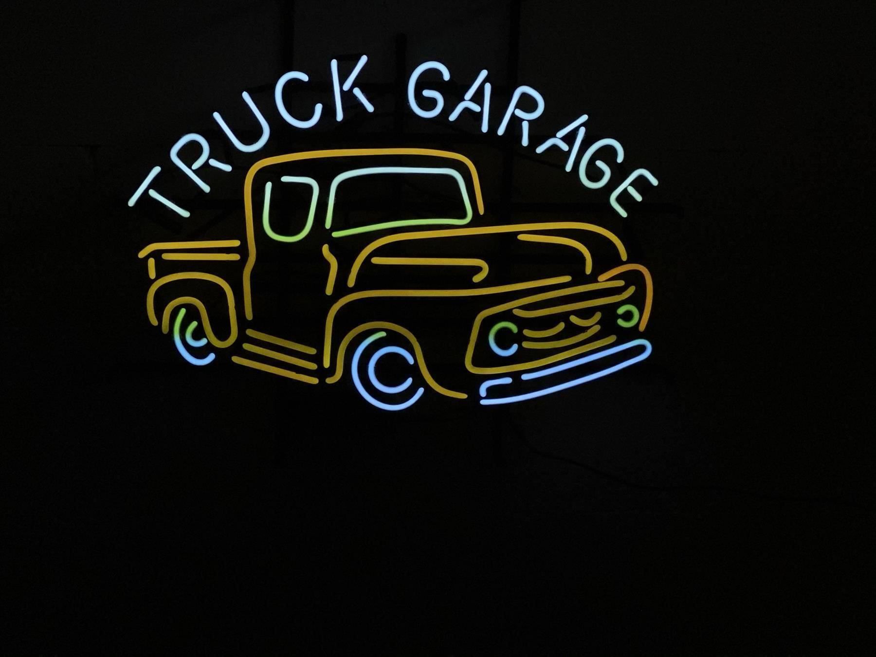 Lampade: Neon Sign Hotrod – Usato da Ueberstorf venduto da hoster 1