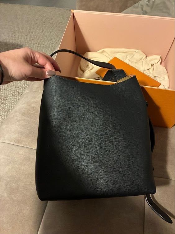 Louis Vuitton Taschen für Damen: Louis Vuitton Key Hobo PM – Neu (gemäss Beschreibung) aus Oberwil BL von Tince27 2