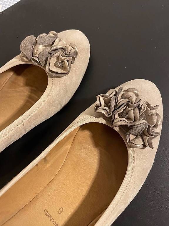 Scarpe da donna: Ballerines compensées daim beige Gabor T39 – Usato da Ecublens VD venduto da r0c_872m 1