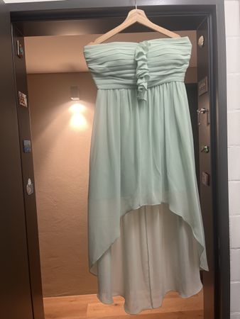 Mintfarbenes Sommerkleid, schulterfrei, Gr. 38, neuwertig
