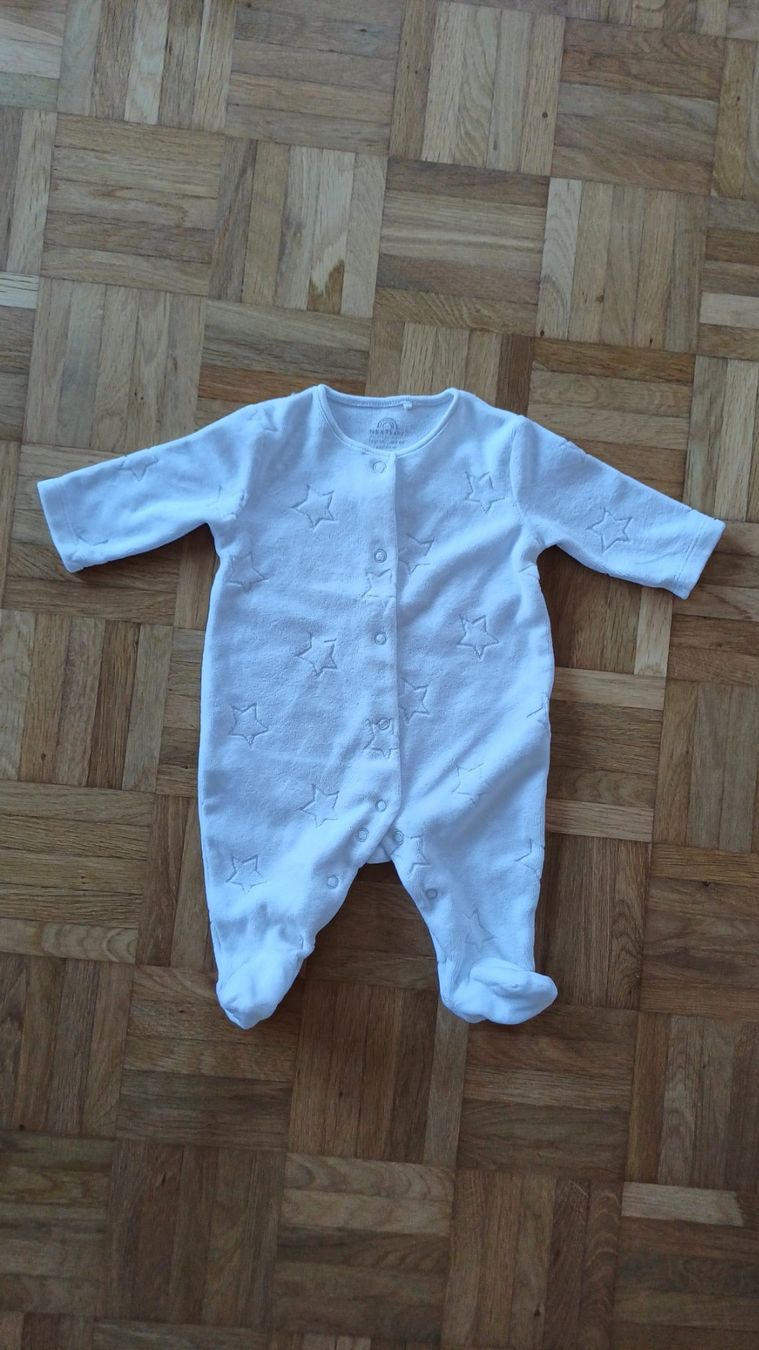 Pyjamas: Baby Strampler Grösse 50+56 – D'occasion à Amriswil par cas_2tsc 1