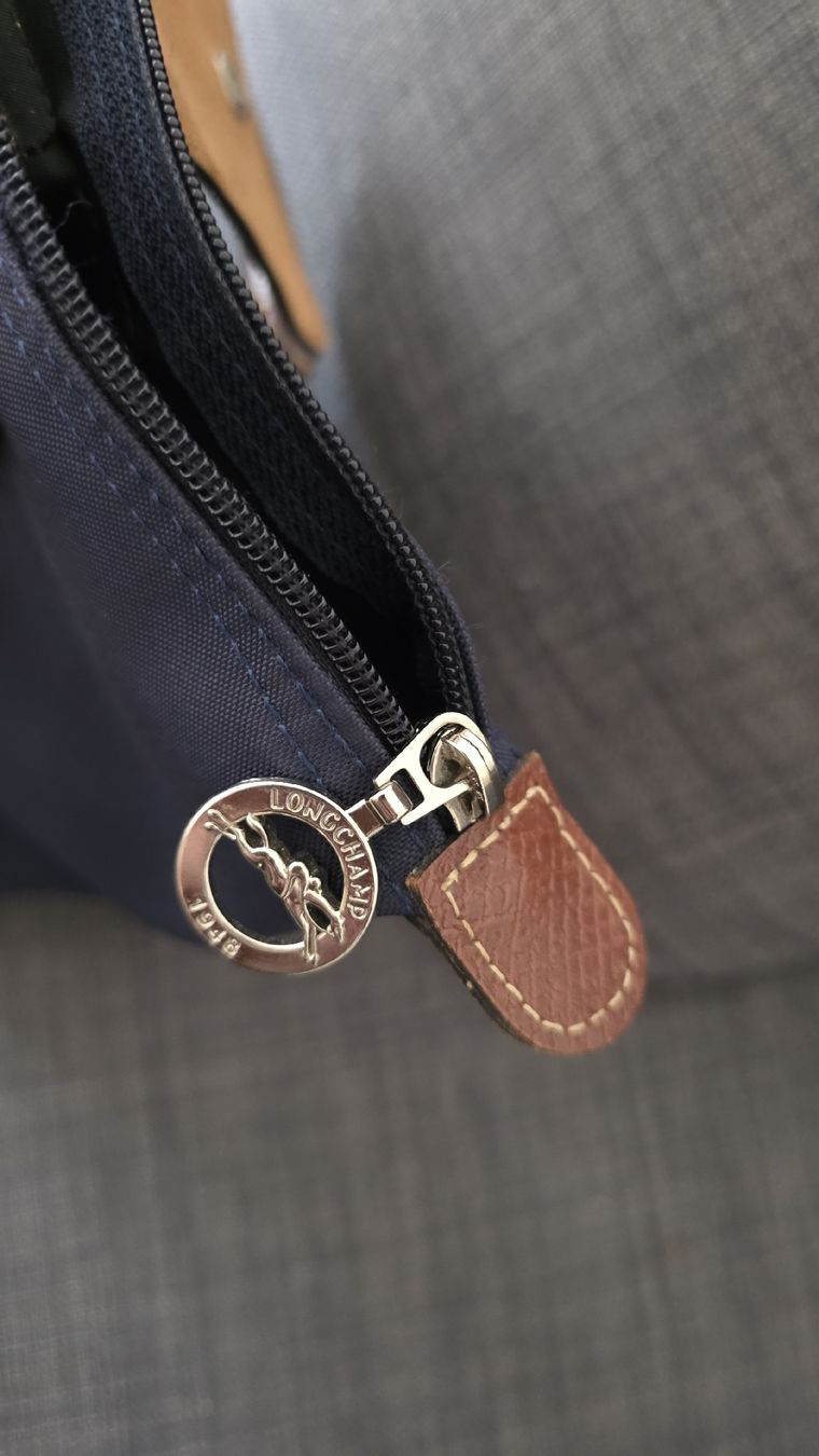Longchamp Taschen: Longchamp Tasche blau mit Muster, wenig gebraucht – Neu (gemäss Beschreibung) aus Binningen von Hofka64 4