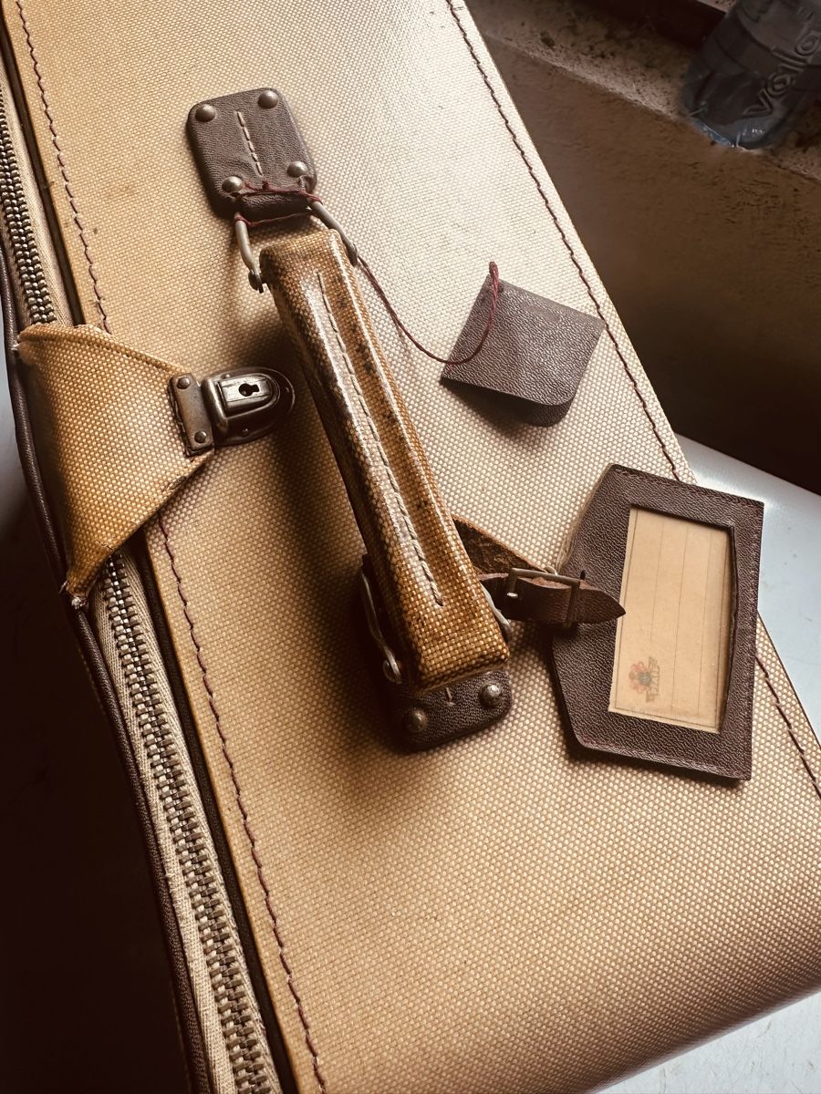 Pfaff Macchine da cucire: PFAFF 332 machine à coudre vintage  – Usato da Fribourg venduto da arkina_777 5