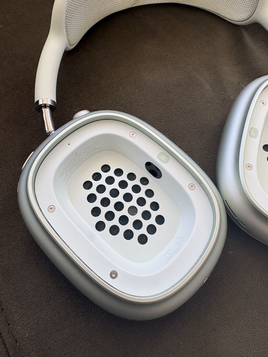 Apple Casques audio: airpods max generation 1 – D'occasion à Luzern par Patrizia.Baumann 2
