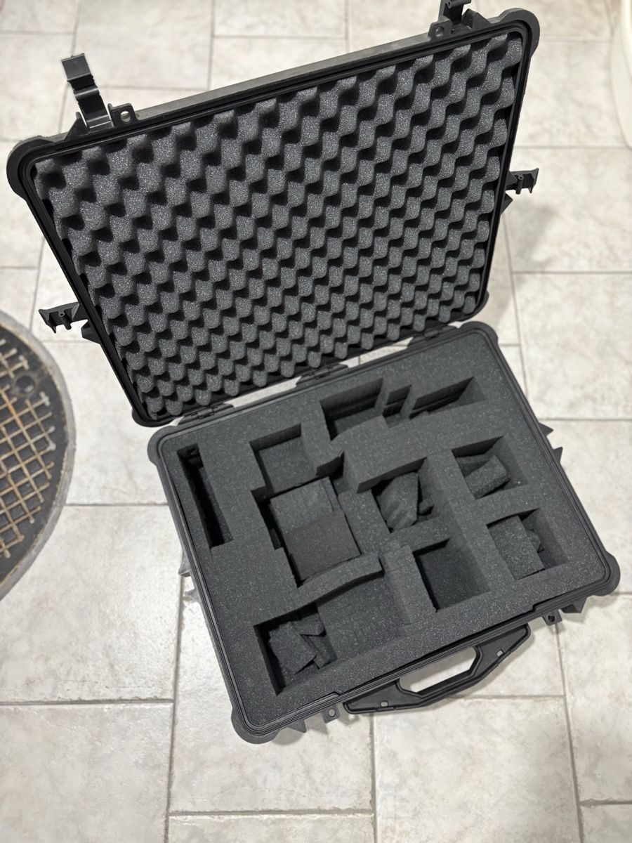 Peli Valigie: Pelican Case 1600 – Usato da Zürich venduto da Areyes01 2