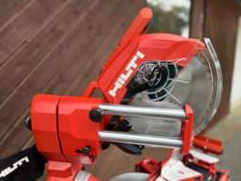 Hilti Kapp- und Gehrungssaege mit Untergestell und A