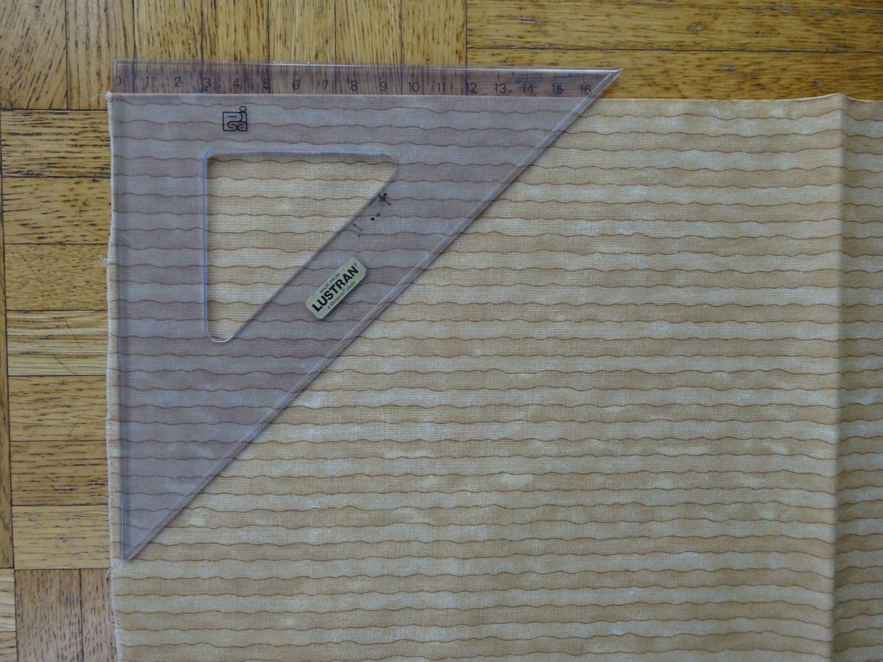 Tessuti: Baumwollstoff für Patchwork 92 x 108cm – Nuovo (secondo la descrizione) da Bern venduto da Hero2.0 2