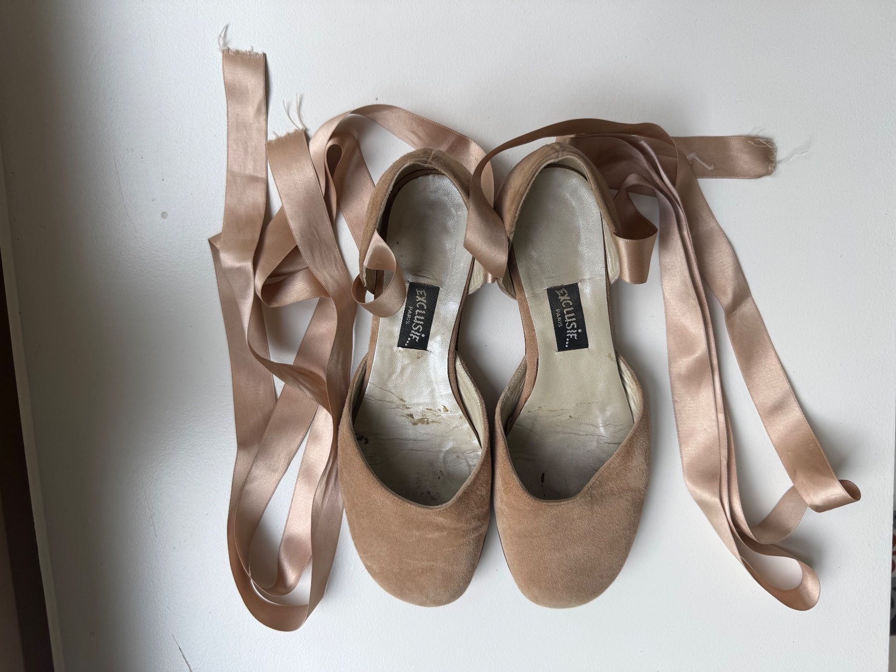 Scarpe da donna: Exclusif Paris Sandales lacées – Usato da Zürich venduto da odi_ldv8