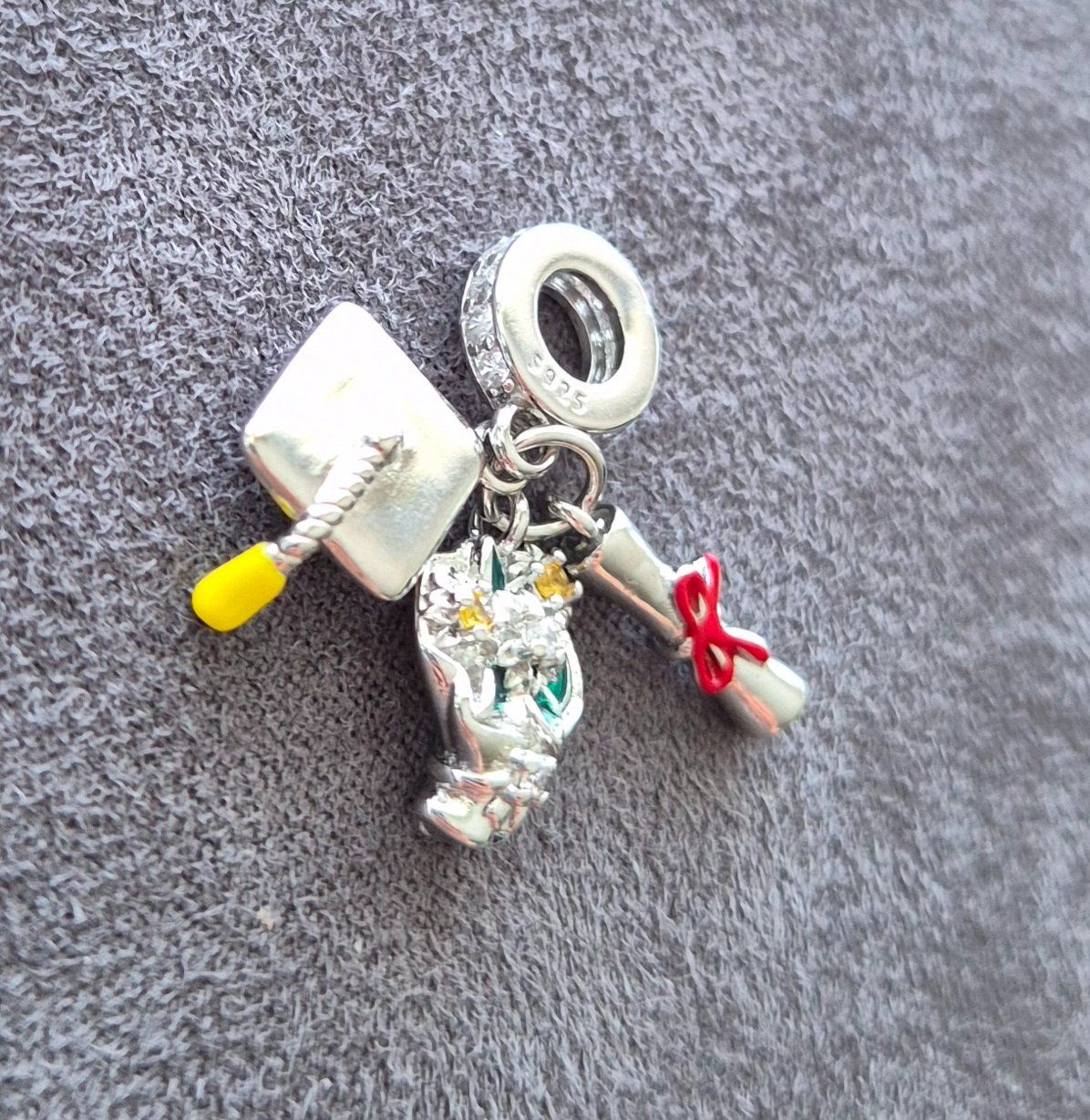 Ciondoli: Silber Charm Schulabschluss +Garantie – Nuovo (secondo la descrizione) da Rotkreuz venduto da Carbone_Bijou-Shop 1