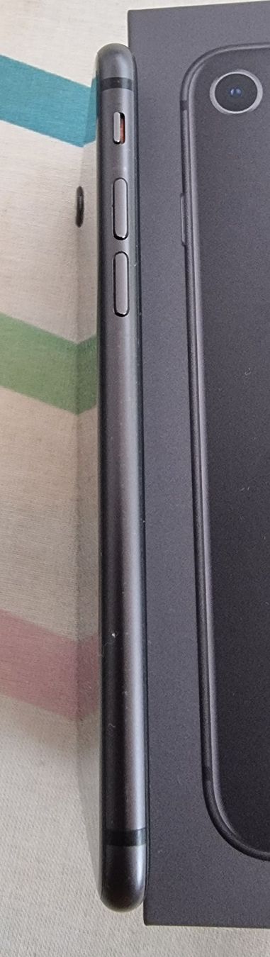 Apple Handys / Smartphones: iPhone 8 schwarz Sehr guter Zustand – Gebraucht aus Oberburg von Audi-Q5 8