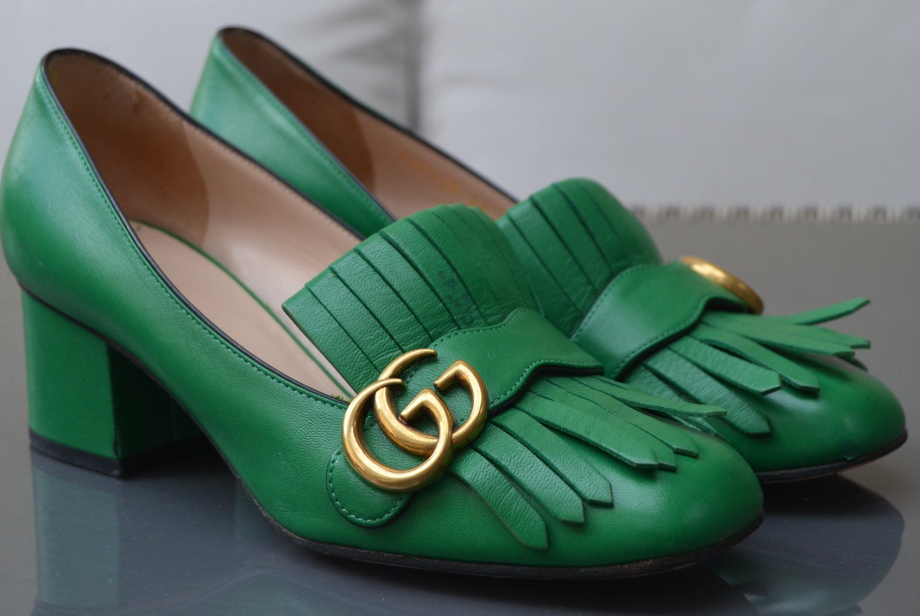 Gucci Damenschuhe: Gucci Mokassins / mocassins 39 – Gebraucht aus Collonges von Auganien 4