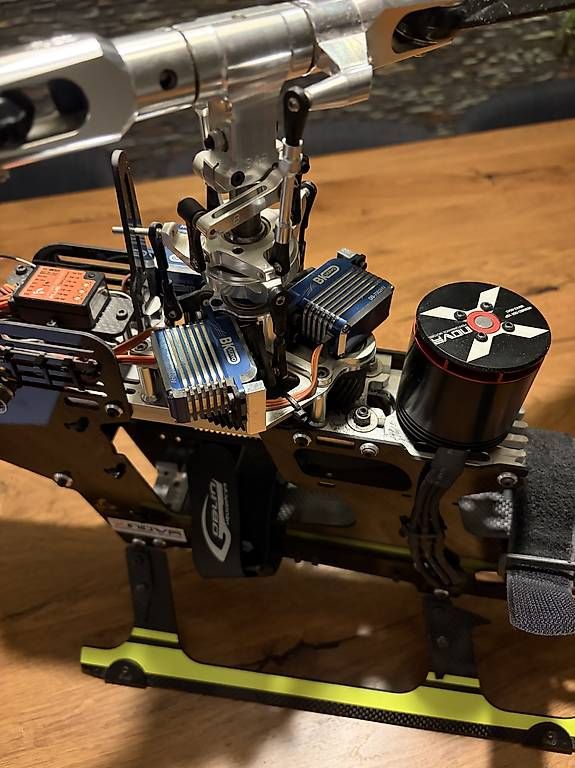 RC Modellbau: Hélicoptère SAB Goblin 630 avec télécommande  – Gebraucht aus Noville von fon_6jgn 3