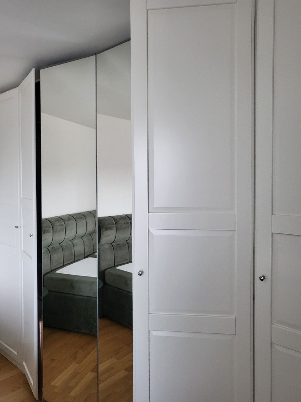 Armadi: Kleiderschrank sechstürig – Usato da Niederwangen BE venduto da ros_jv59
