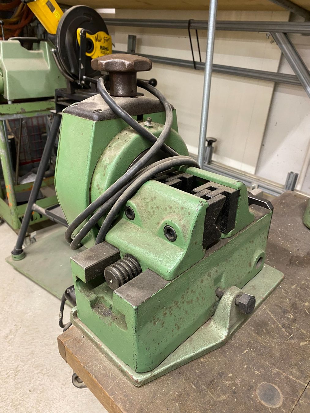 GF Alle Maschinen: GF-Rohrschneidemaschine – Gebraucht aus Winterthur von info_Ly_1912 6