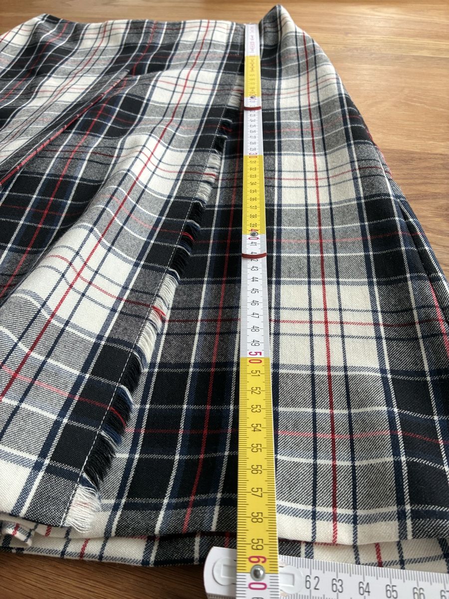 Sportmax Pantaloni: Gonna-pantalone Sportmax – Nuovo (secondo la descrizione) da Muralto venduto da eva_bjp2 5