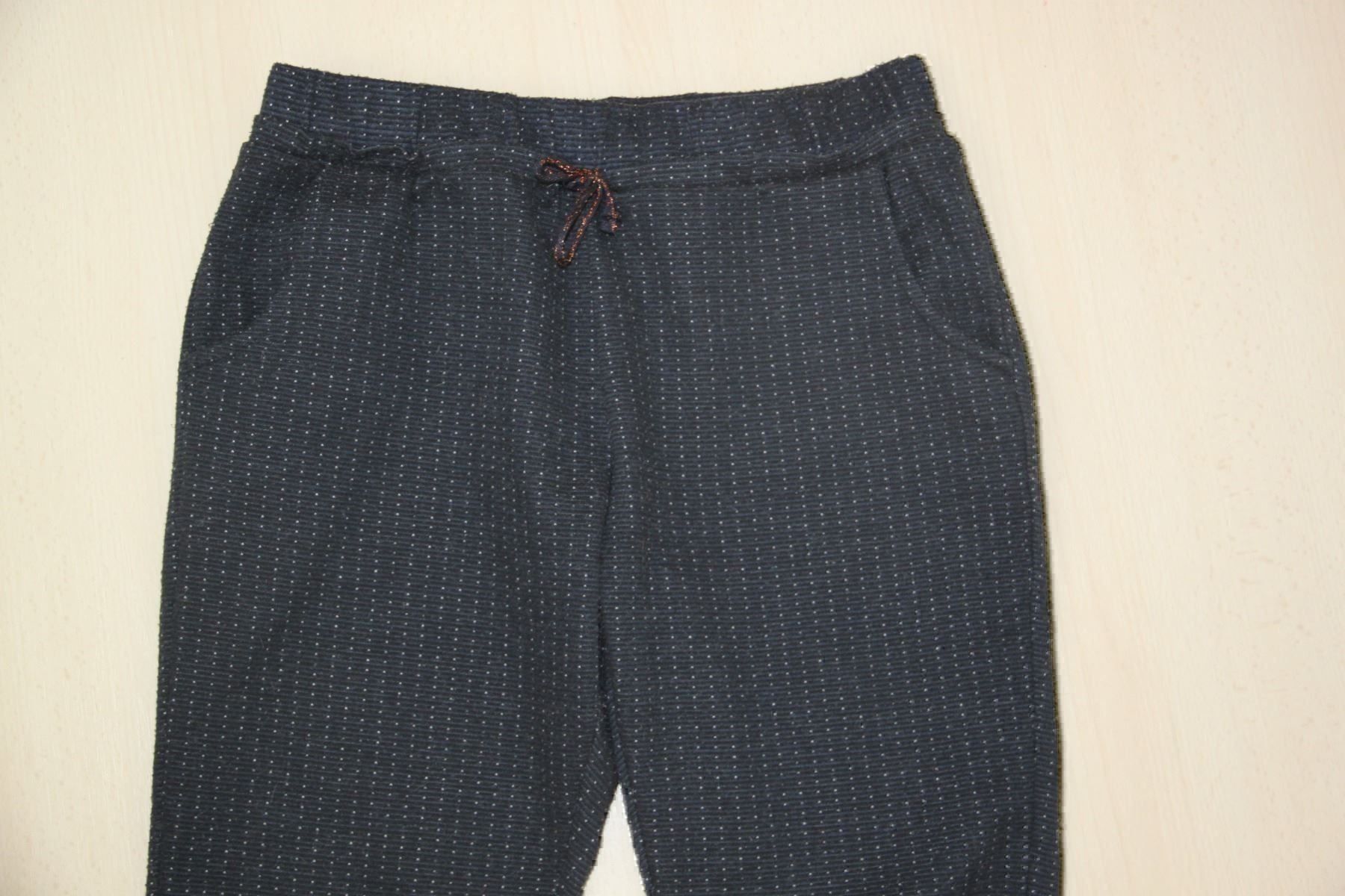 Mango Pantaloni: Bequeme und elegante Hose von Mango Gr. 164 – Usato da Walterswil SO venduto da peiper2 2