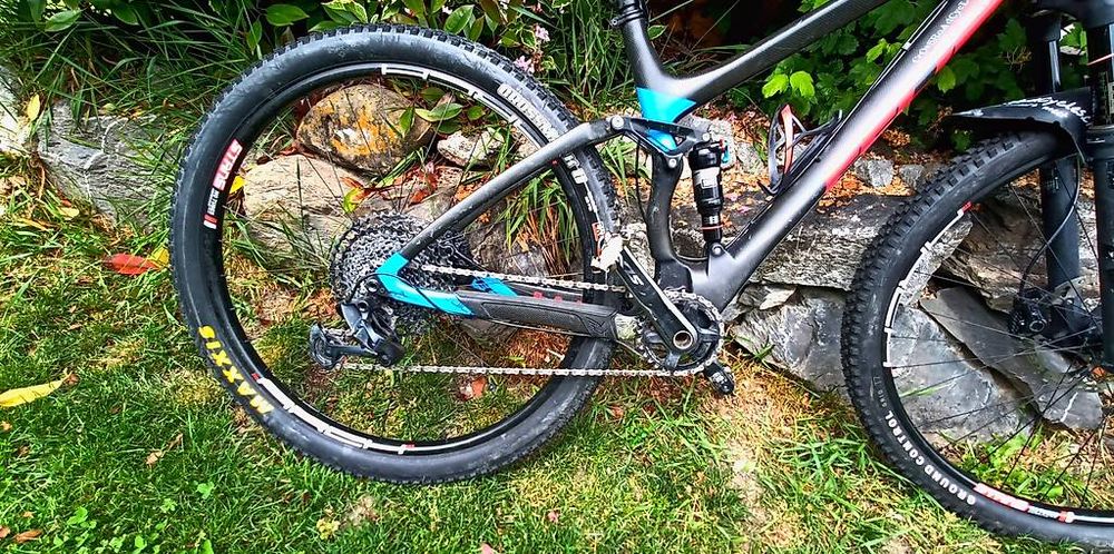 VTT tout suspendu Carbone - Felt Edict 3 Taille M (Gebraucht) in Fully ...