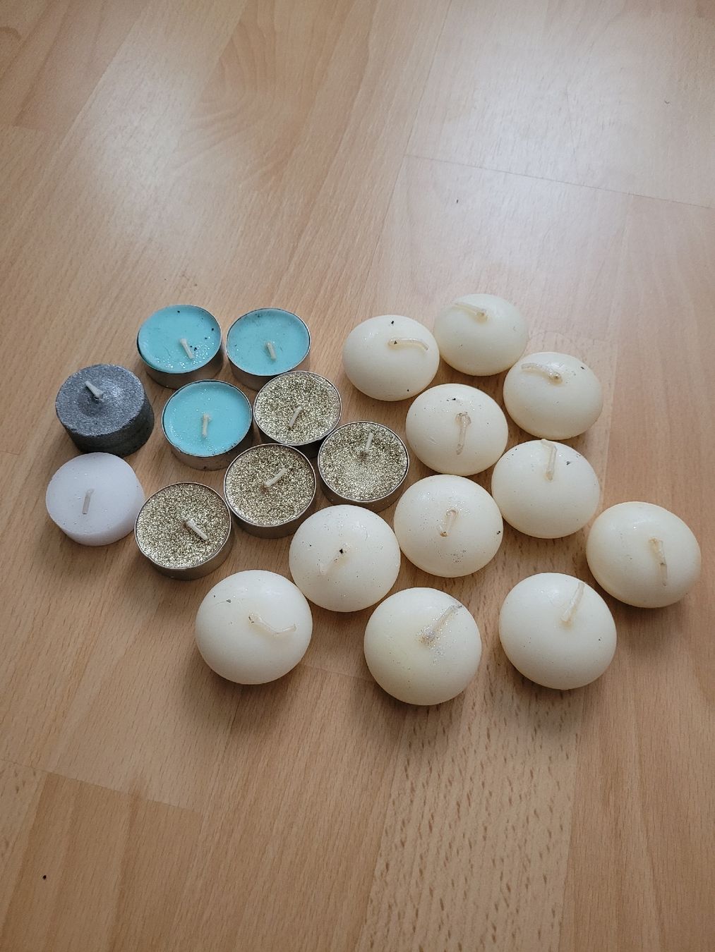 Candele: div. Rechauds und Schwimmkerzen – Usato da Inwil venduto da Flower2325