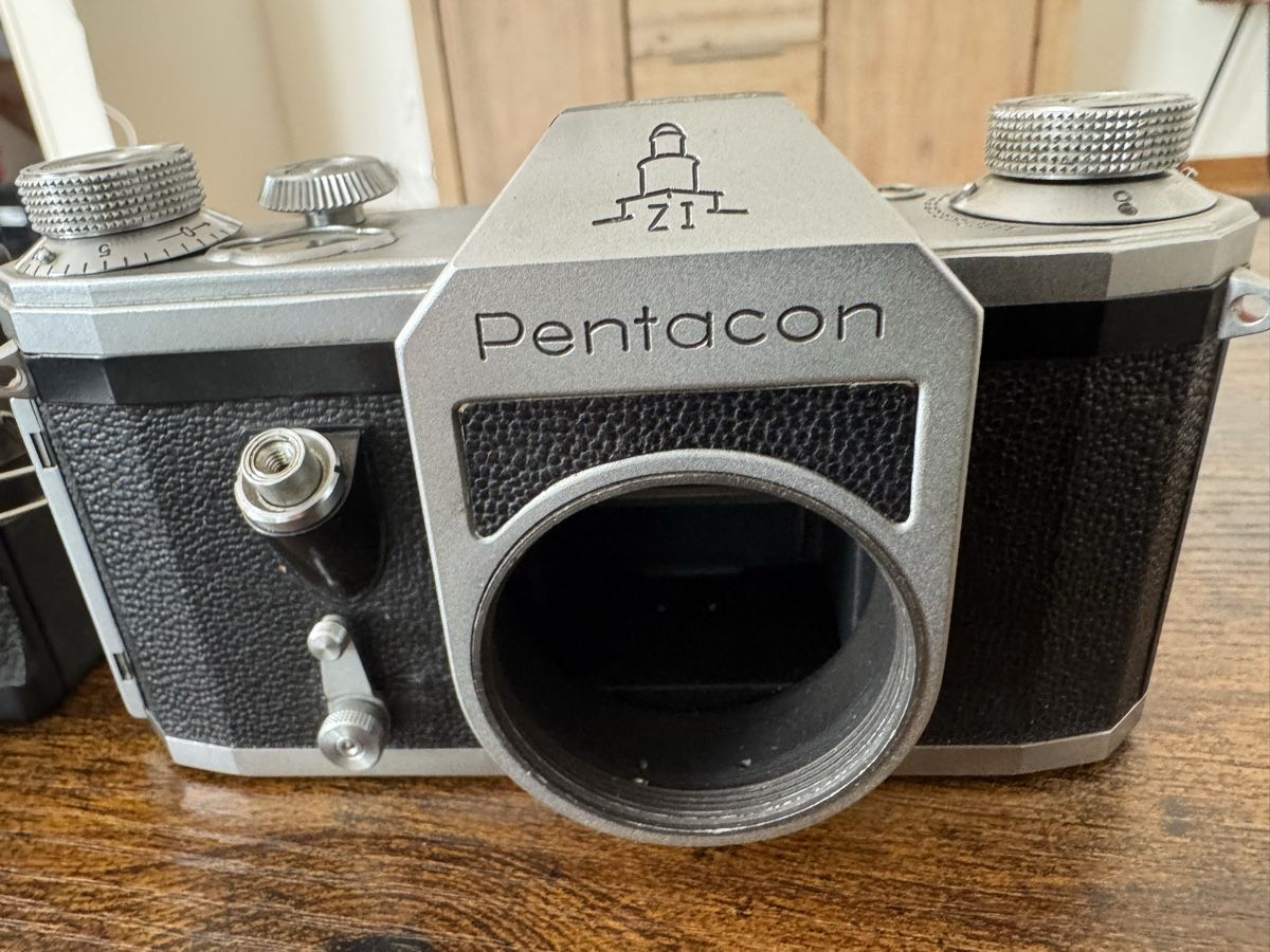 Ricoh Kamera: Pentacon ricoh 500 gx kameras – Gebraucht aus Zunzgen von milesdavis76 2
