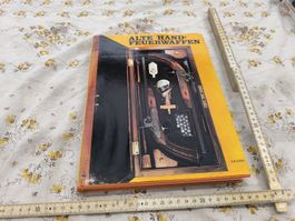 Buch.   Alte Hand- Feuerwaffen