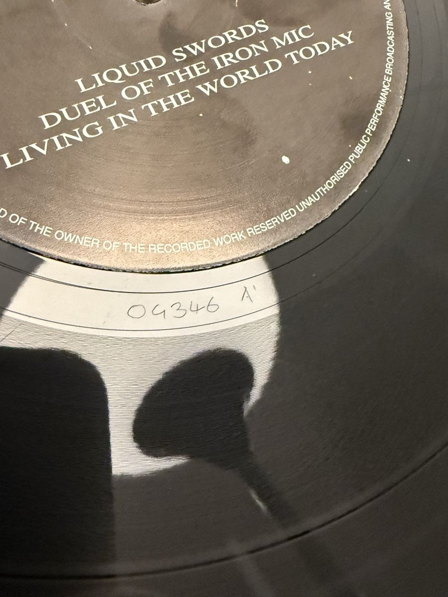 Dischi in vinile: GZA Genius - Liquid Swords – Usato da Delémont venduto da Studio_du_soleil 2