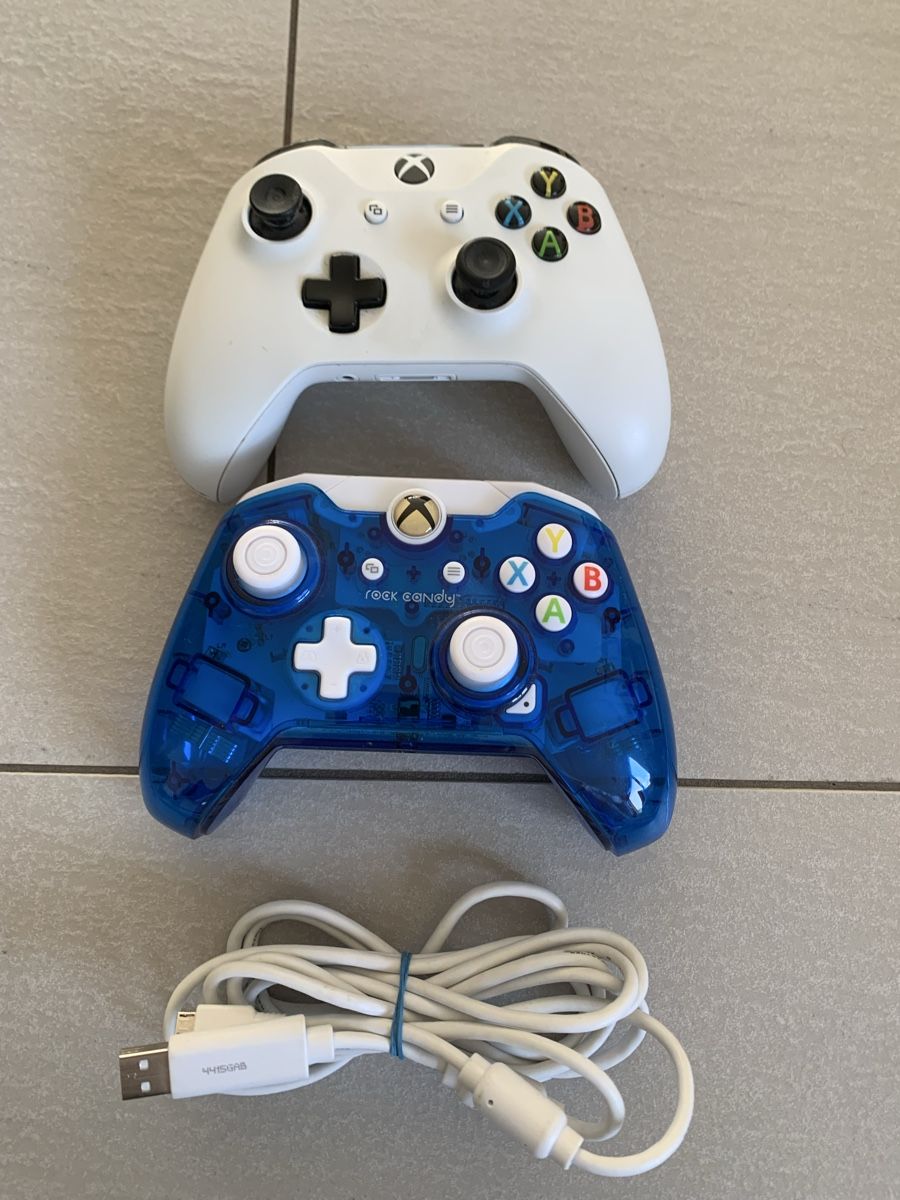Giochi: Xbox One Spiele und Controller Bundle – Usato da Flims Waldhaus venduto da Sergio333 2