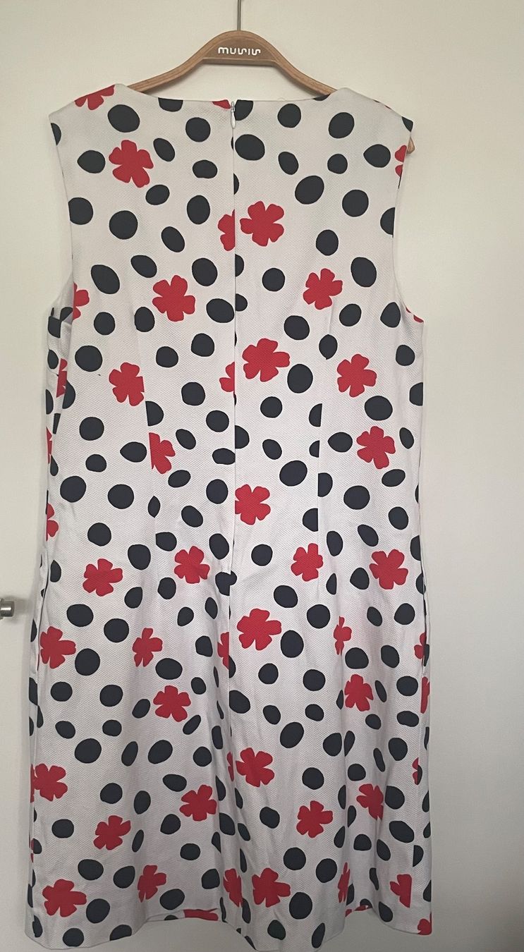 Kleider: CAPPELLINI Sommerkleid - Gr. 40 (IT 46) – Gebraucht aus Hünenberg See von DND5 1