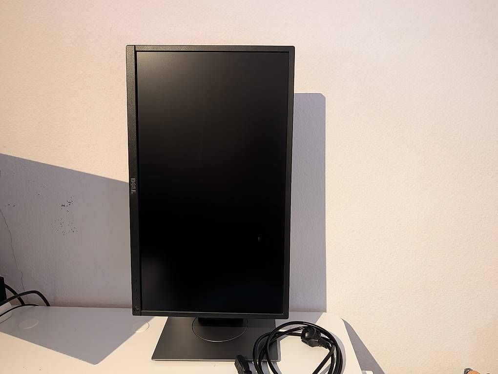 Monitor: Dell Full HD Monitor – Usato da Baden venduto da voj_8xht 2