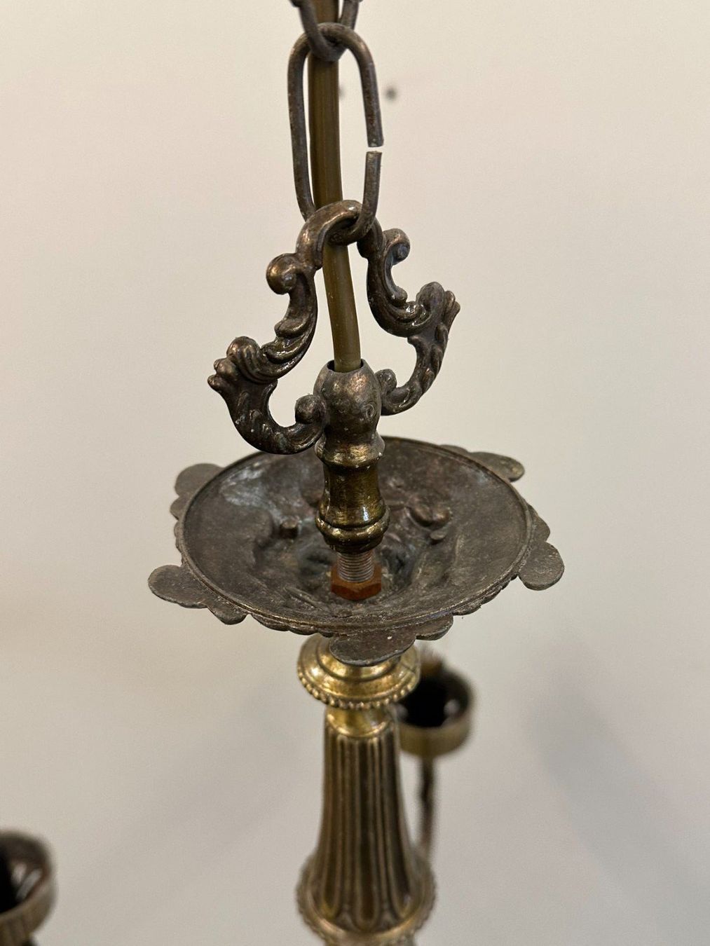 Kronleuchter & Deckenlampen: Antike Messing Hängelampe / Lampe mit 5 Leuchten – Gebraucht aus Luzern von Lager6640 3