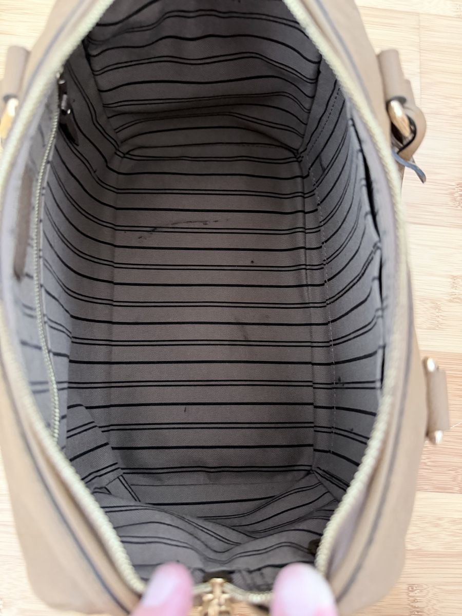 Louis Vuitton Taschen für Damen: Louis Vuitton Speedy BB Monogram Empreinte Taupe Bag – Gebraucht aus Biel-Benken BL von LYH 9