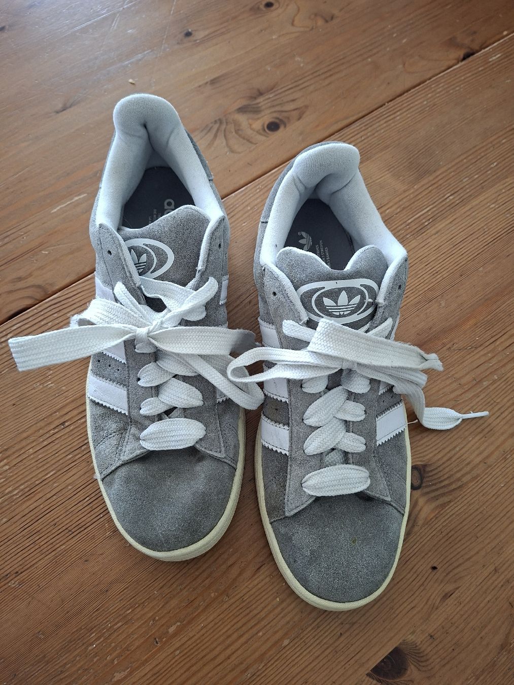 Scarpe da uomo: Adidas-Turnschuhe Gr.44 – Usato da Bad Ragaz venduto da tschiwo 1