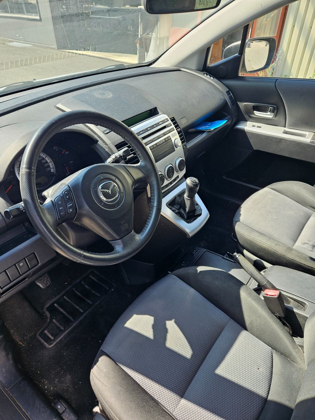 Mazda Automobili: Mazda 5 Break gris argenté – Usato da Coinsins venduto da mat_kj89 3