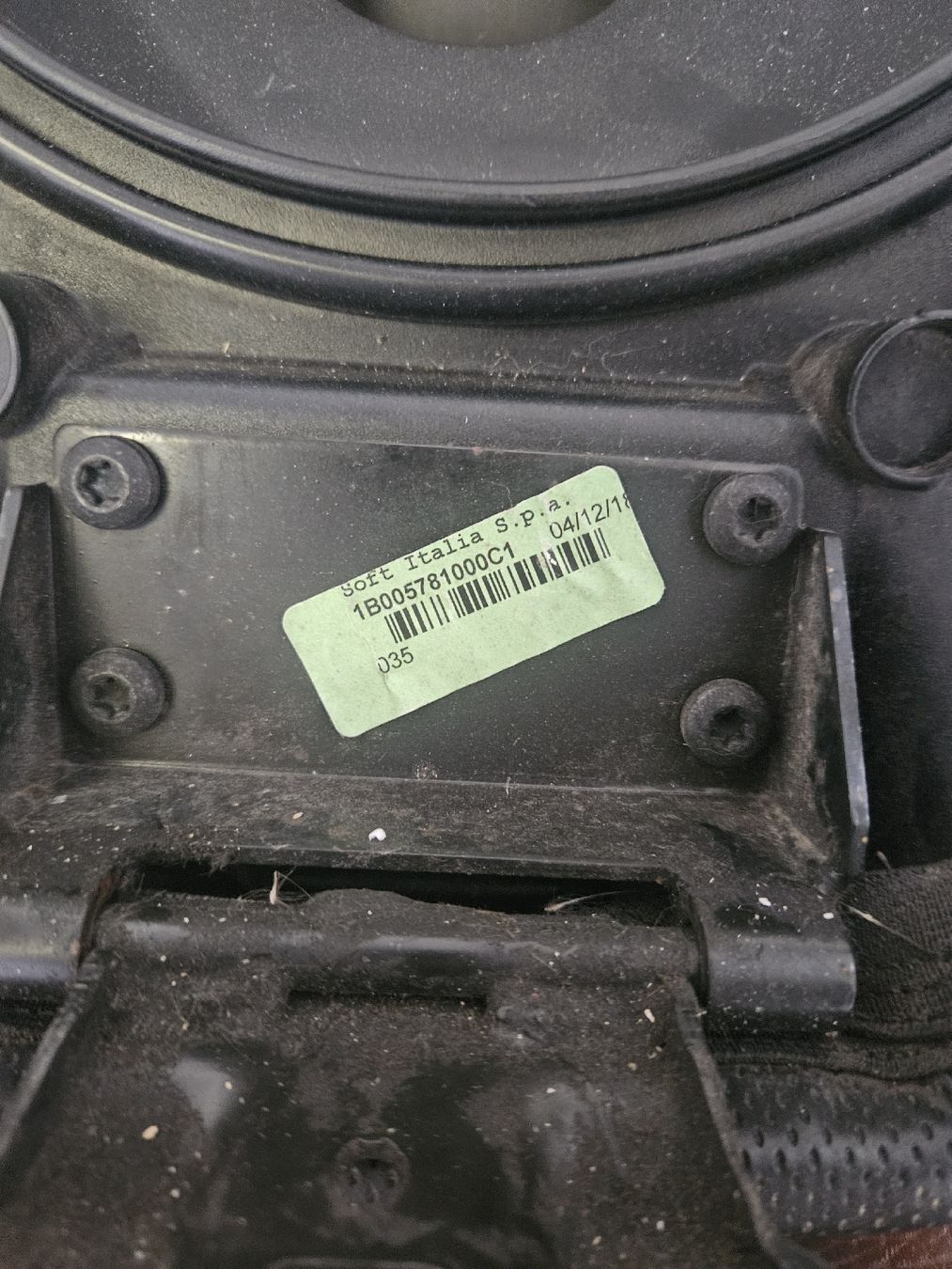 Vespa Tutti pezzi di ricambio per scooter: Sitzbank Vespa Gts – Usato da Rudolfstetten venduto da Robib 5