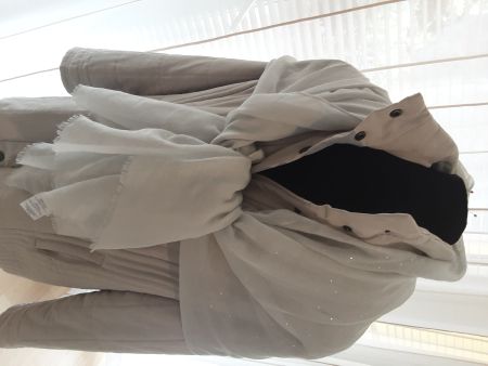 Warme winter jacke u. Schal  gr 46Endet