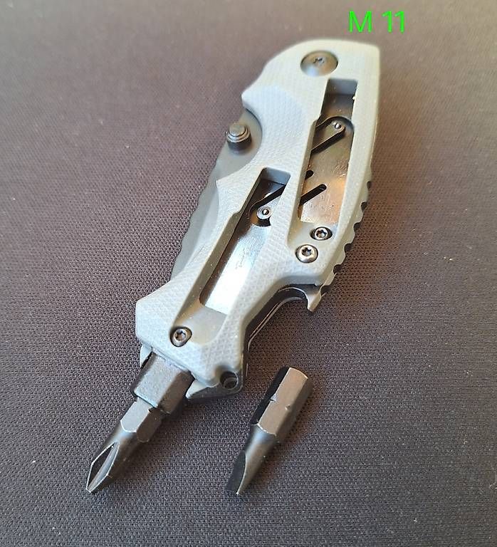 Taschenmesser: Couteau multifonctions – Neu und originalverpackt aus Genève von rod_6fwb 2