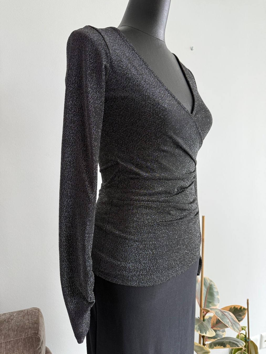 Liu Jo Maglioni & Felpe: Liu Jo neue Bluse Top Shirt Pullover Gr.34 / XS – Nuovo (secondo la descrizione) da Altendorf venduto da RedHairBeast 3